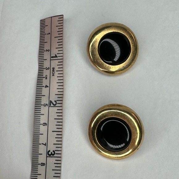 Vintage DIVA Gold Purple Gripoix Glass Cabochon Earrings - Picture 10 of 10